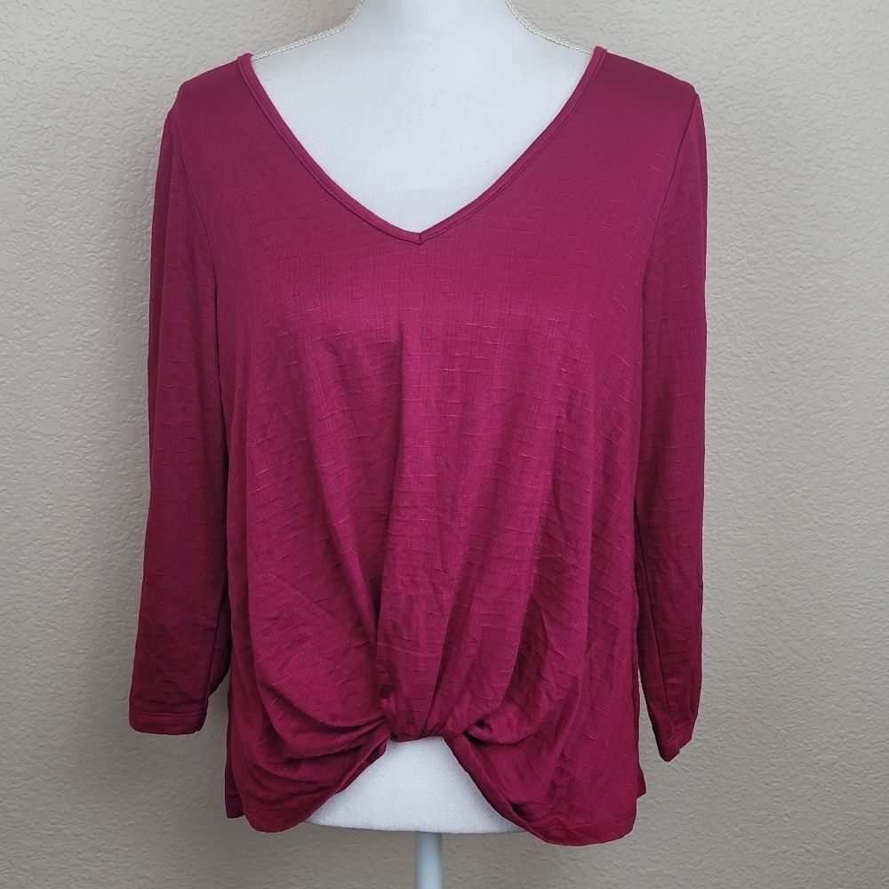 Chenault Raspberry Twist Tie Front Top Size Medium NWT (6837)